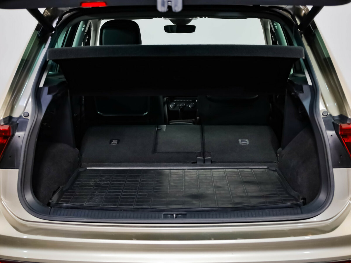 Volkswagen Tiguan с пробегом — 2020 год. Фото: #29