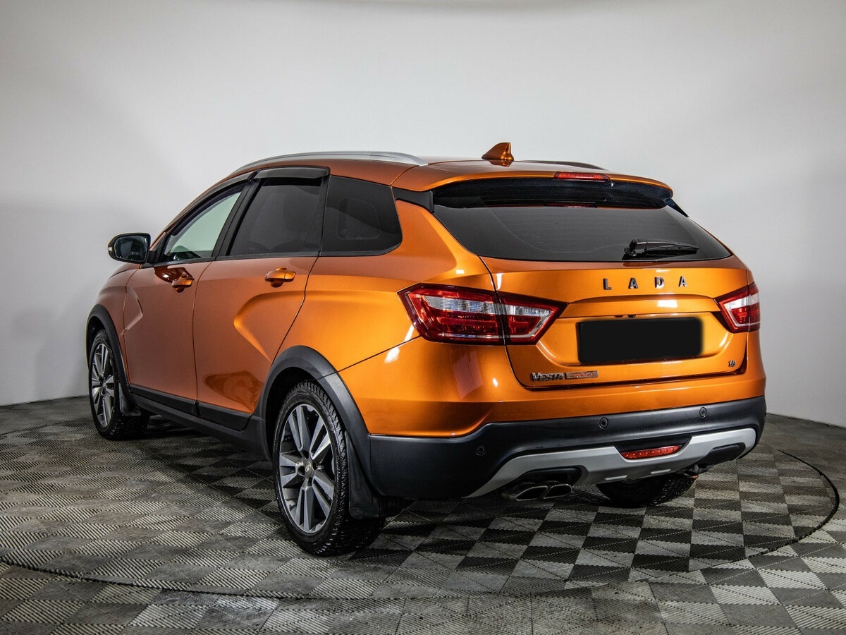 Lada (ВАЗ) Vesta с пробегом — 2019 год. Фото: #6