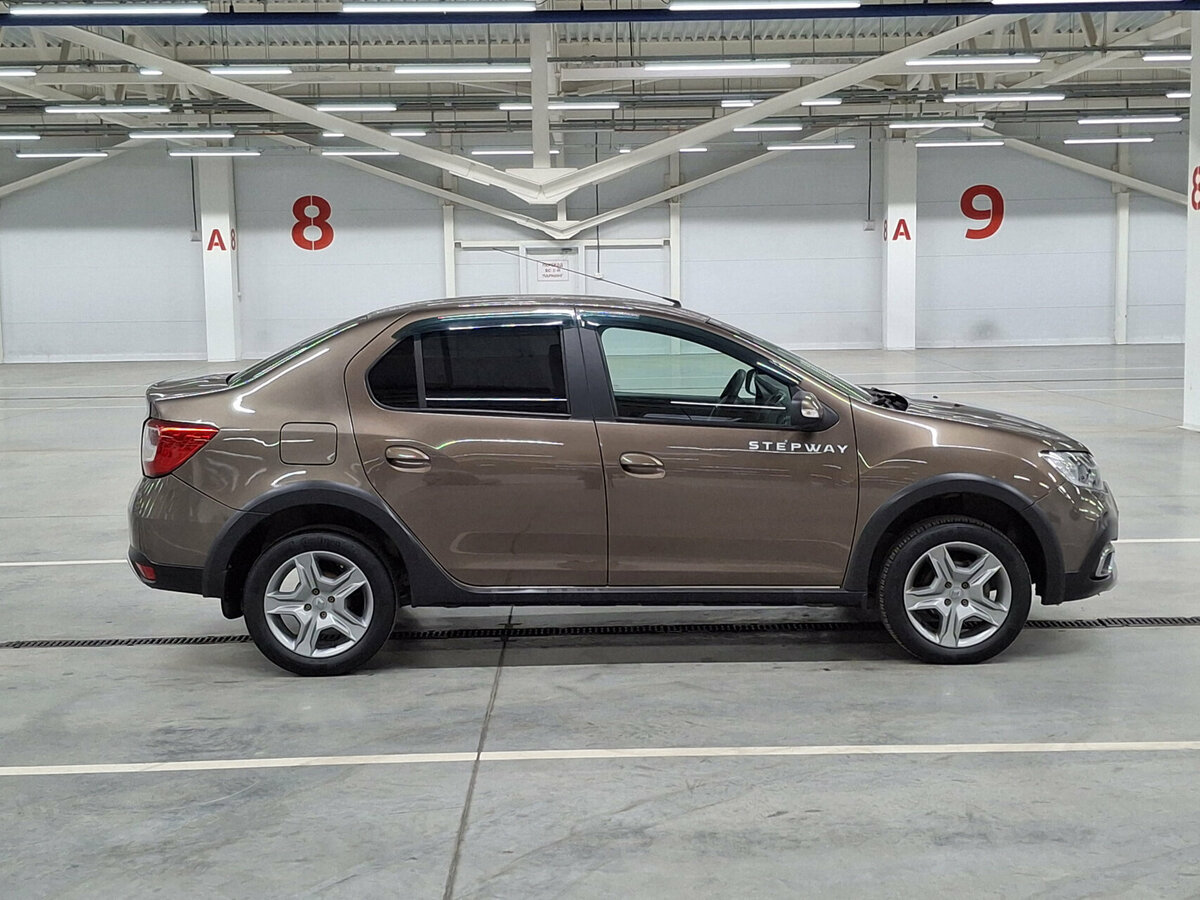 Renault Logan с пробегом — 2020 год. Фото: #3