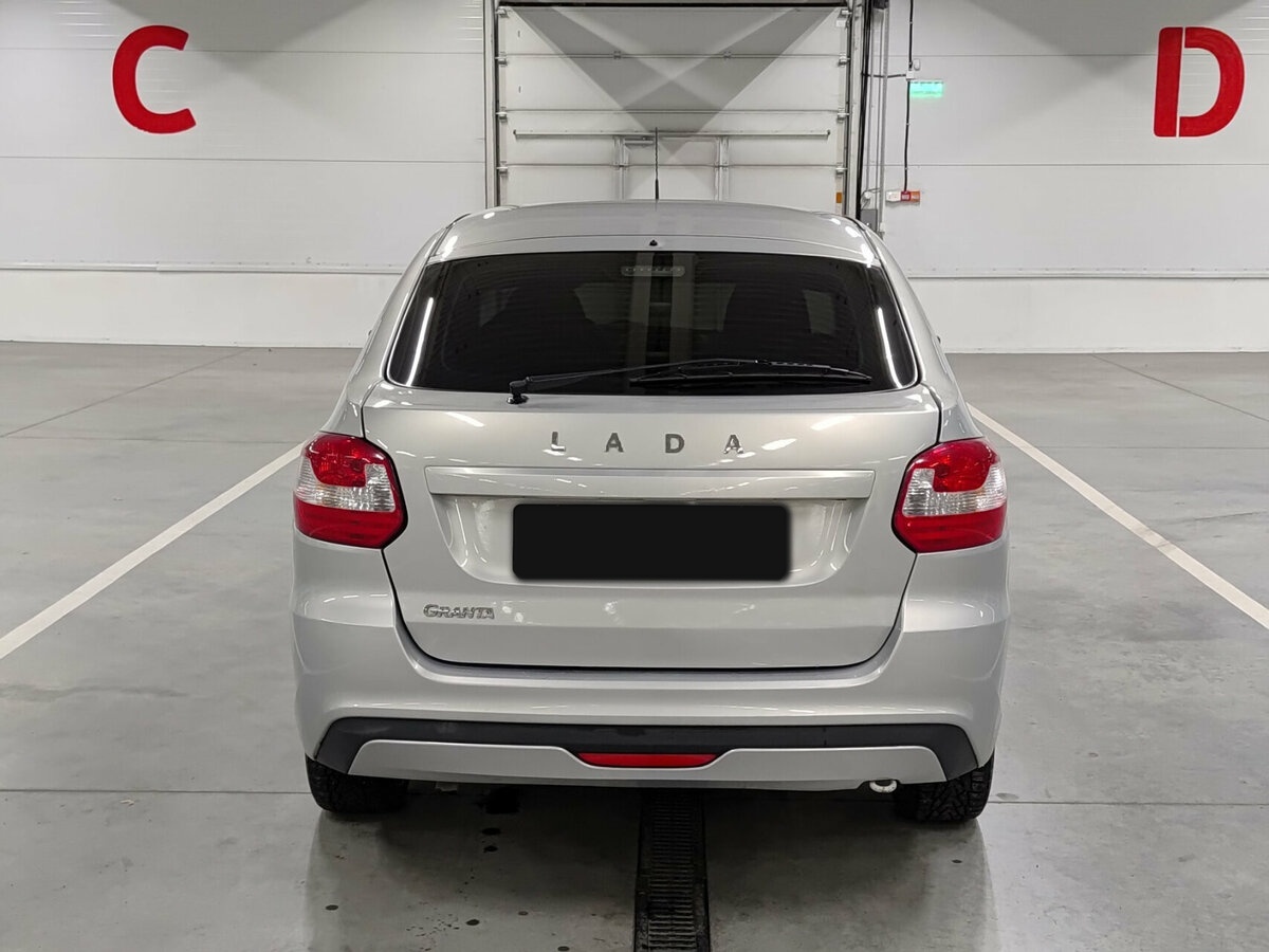 Lada (ВАЗ) Granta с пробегом — 2020 год. Фото: #5