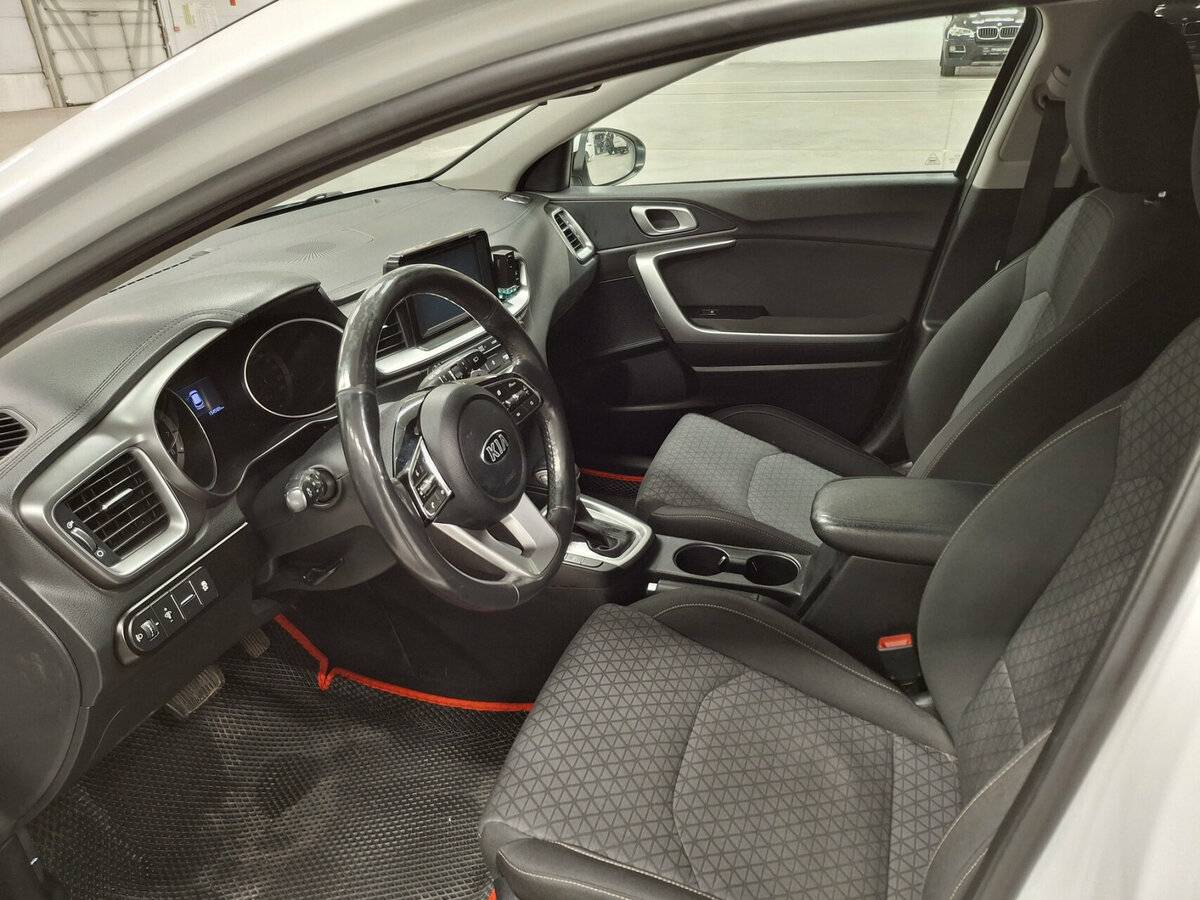 Kia Ceed с пробегом — 2019 год. Фото: #15