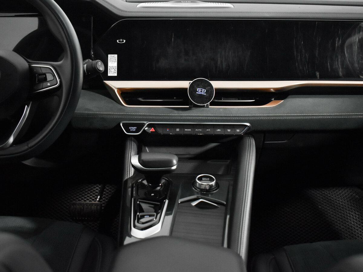 Geely Monjaro с пробегом — 2023 год. Фото: #11