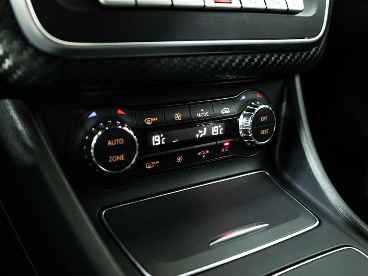 Mercedes-Benz A-Класс с пробегом — 2016 год. Фото: #19