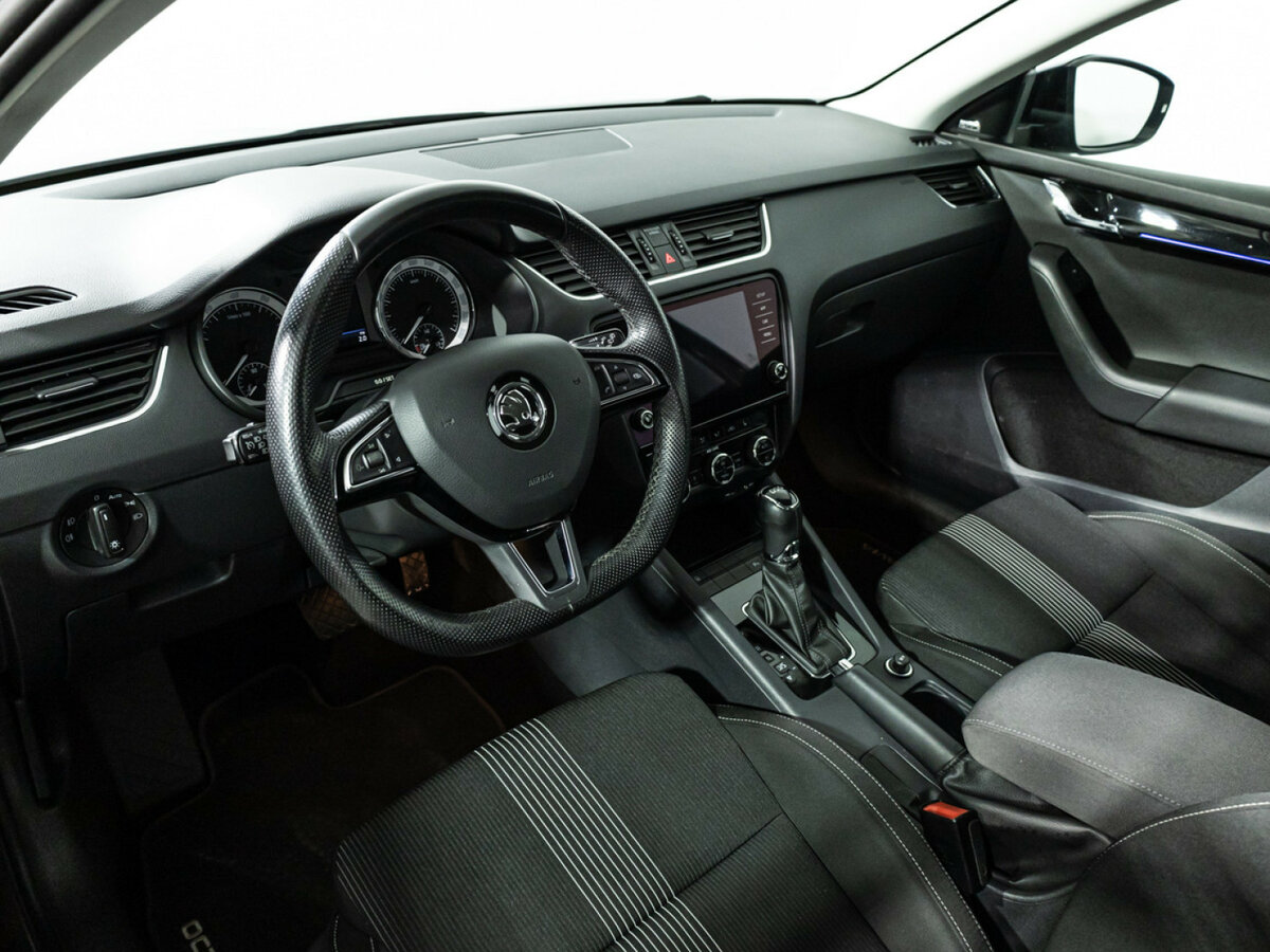 Skoda Octavia с пробегом — 2017 год. Фото: #10