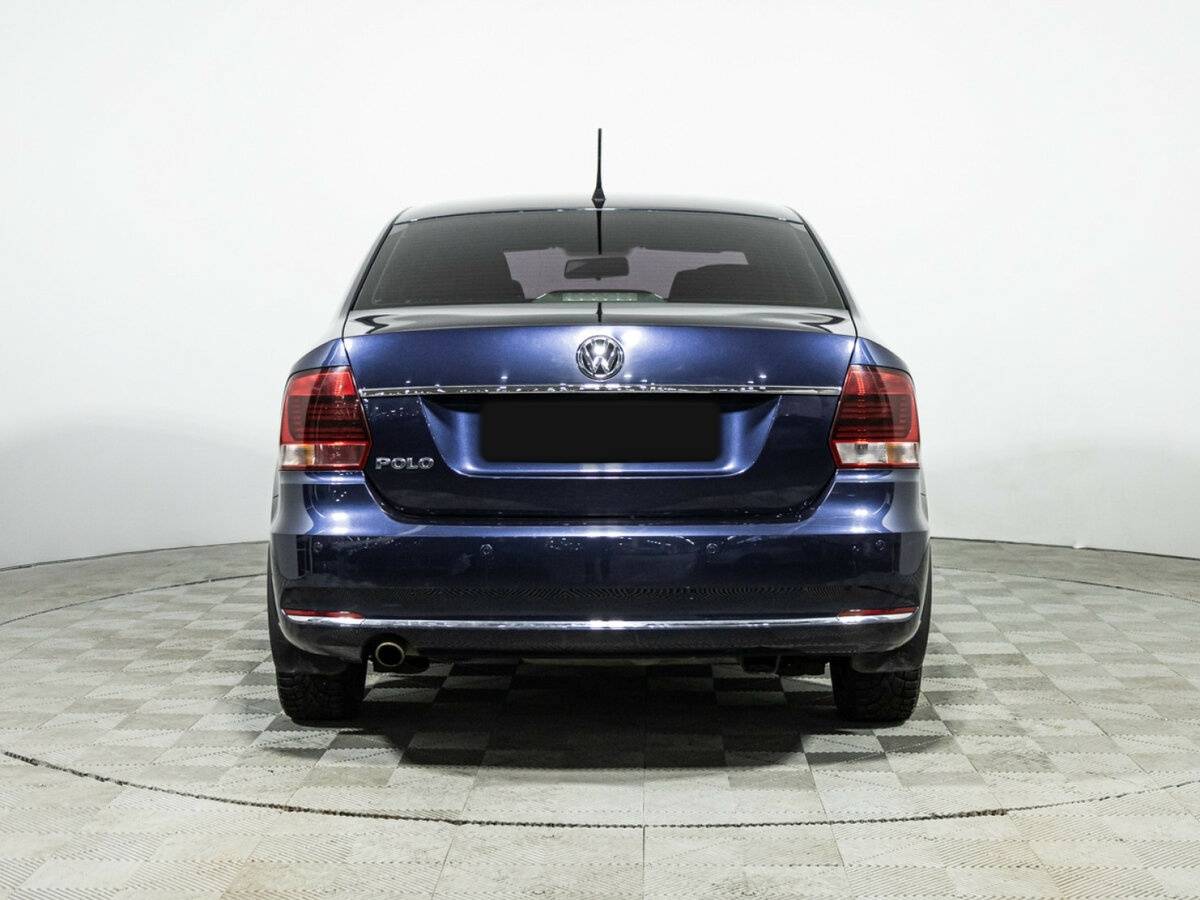 Volkswagen Polo с пробегом — 2016 год. Фото: #5
