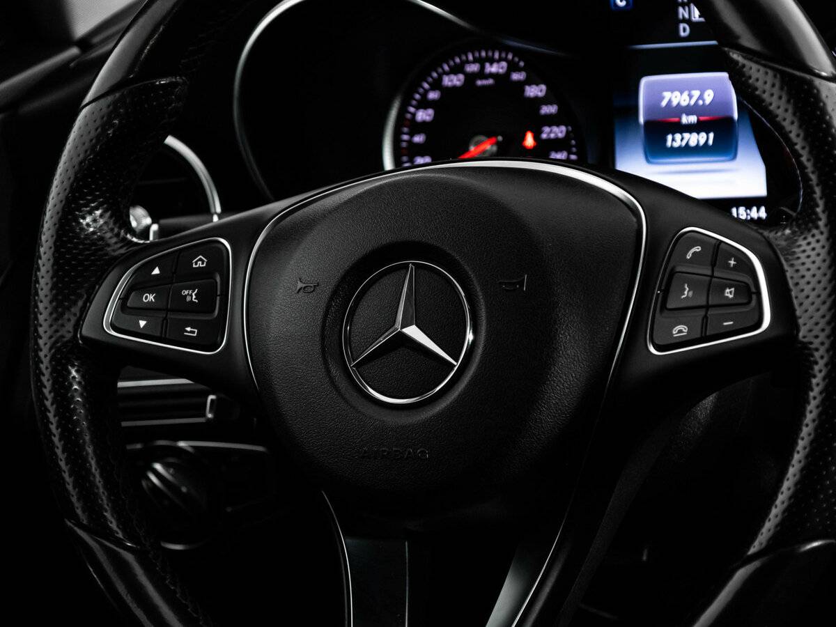 Mercedes-Benz C-Класс с пробегом — 2015 год. Фото: #10