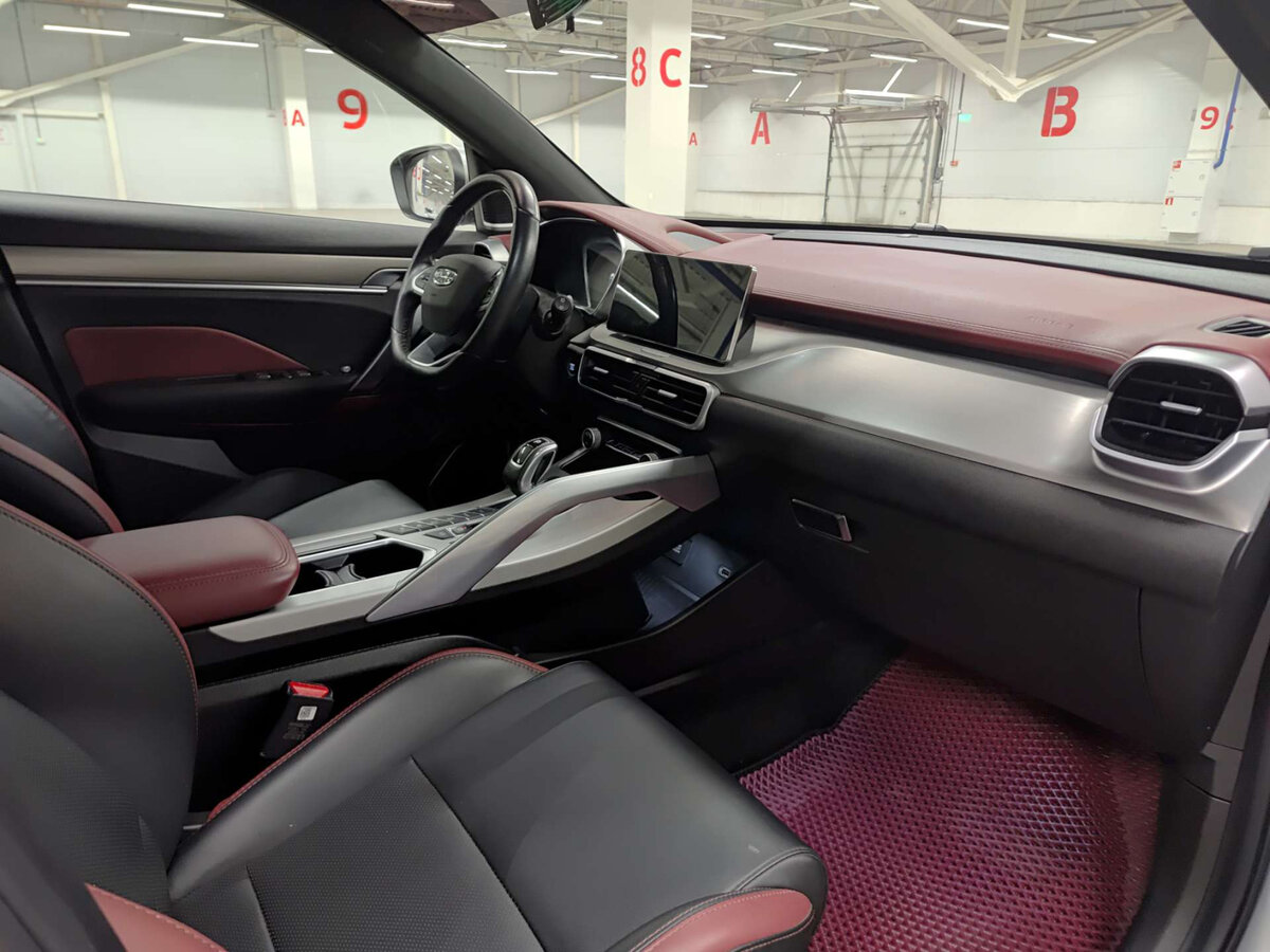 Geely Coolray с пробегом — 2021 год. Фото: #10