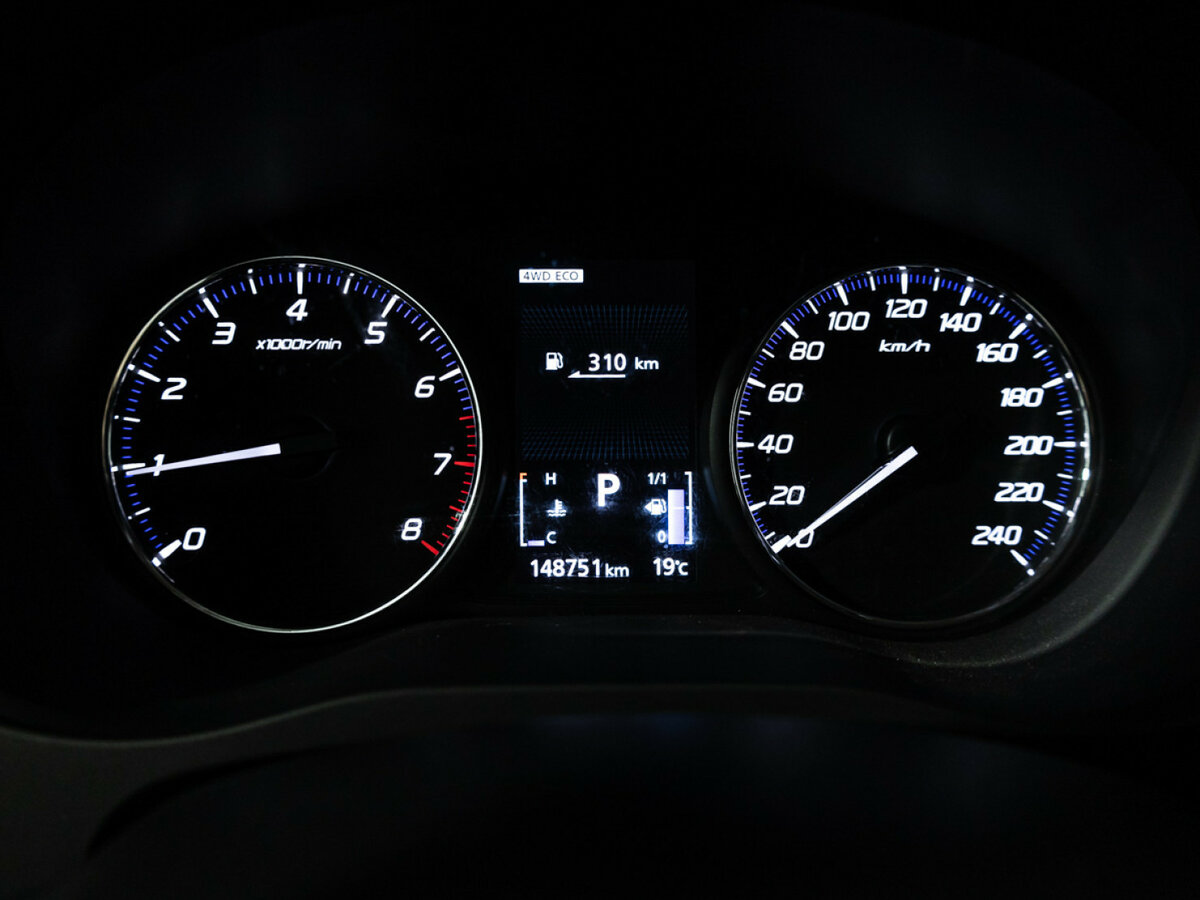 Mitsubishi Outlander с пробегом — 2018 год. Фото: #11