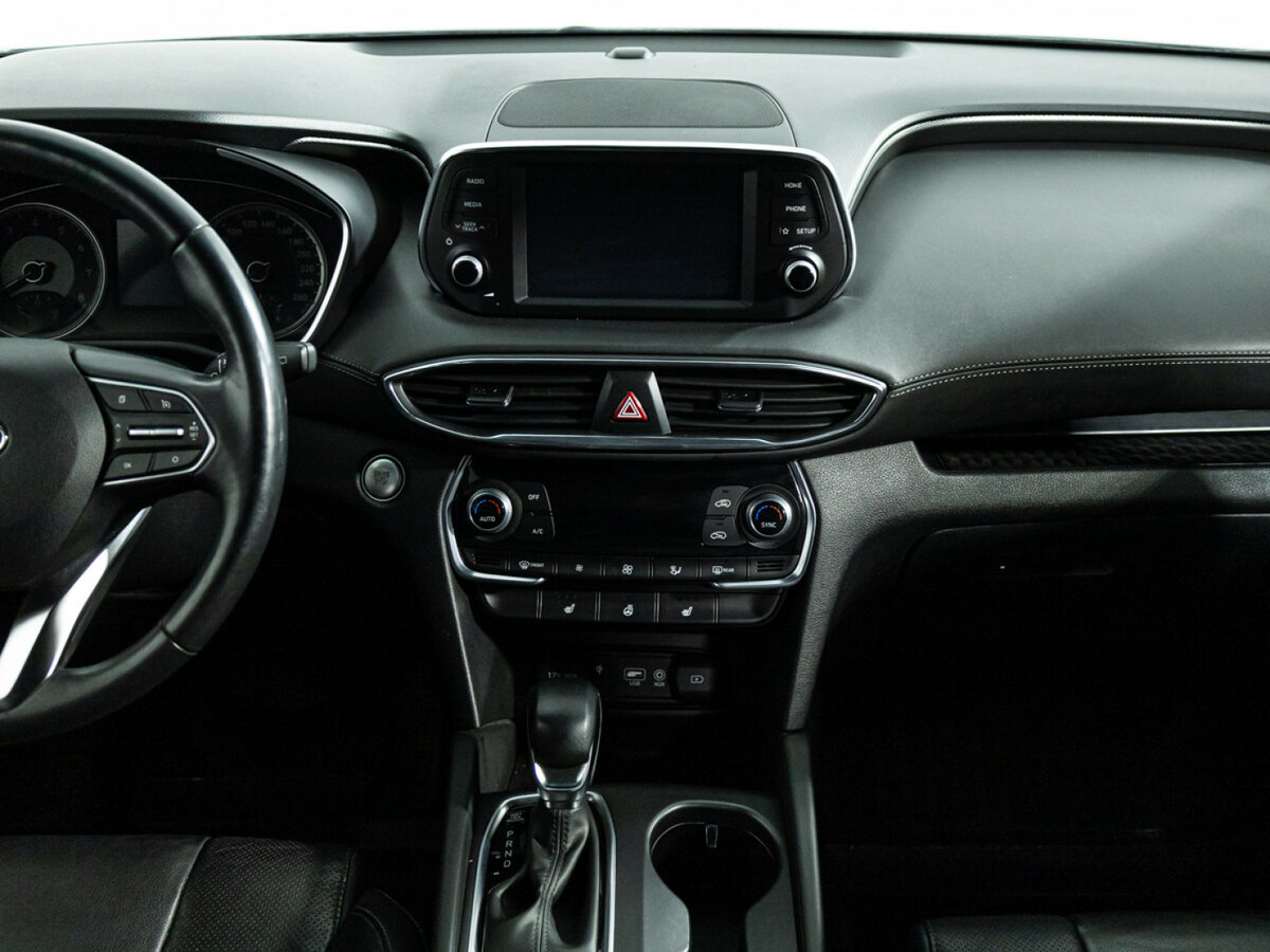 Hyundai Santa Fe с пробегом — 2020 год. Фото: #13
