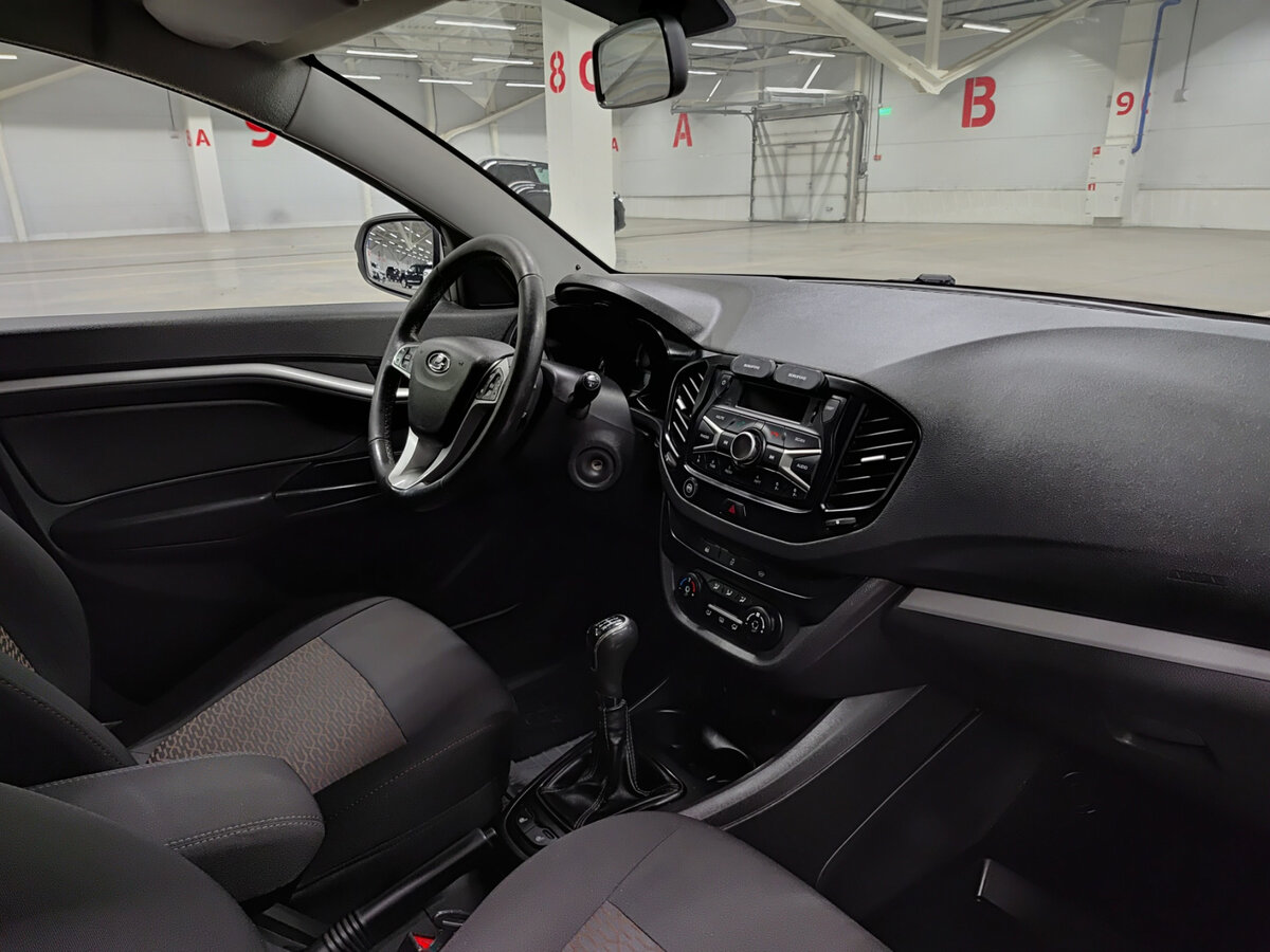 Lada (ВАЗ) Vesta с пробегом — 2020 год. Фото: #10