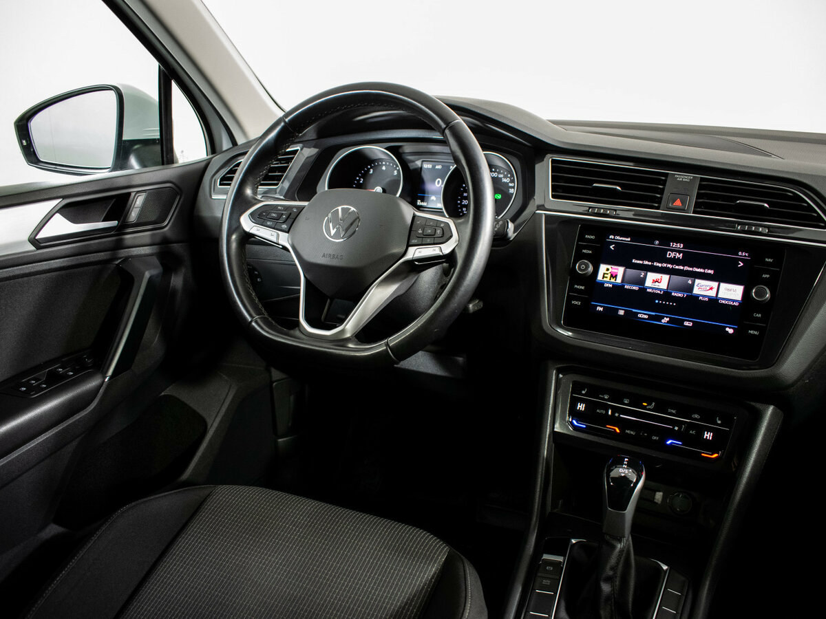 Volkswagen Tiguan с пробегом — 2022 год. Фото: #15