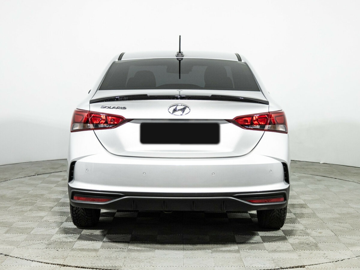 Solaris HS с пробегом — 2024 год. Фото: #5