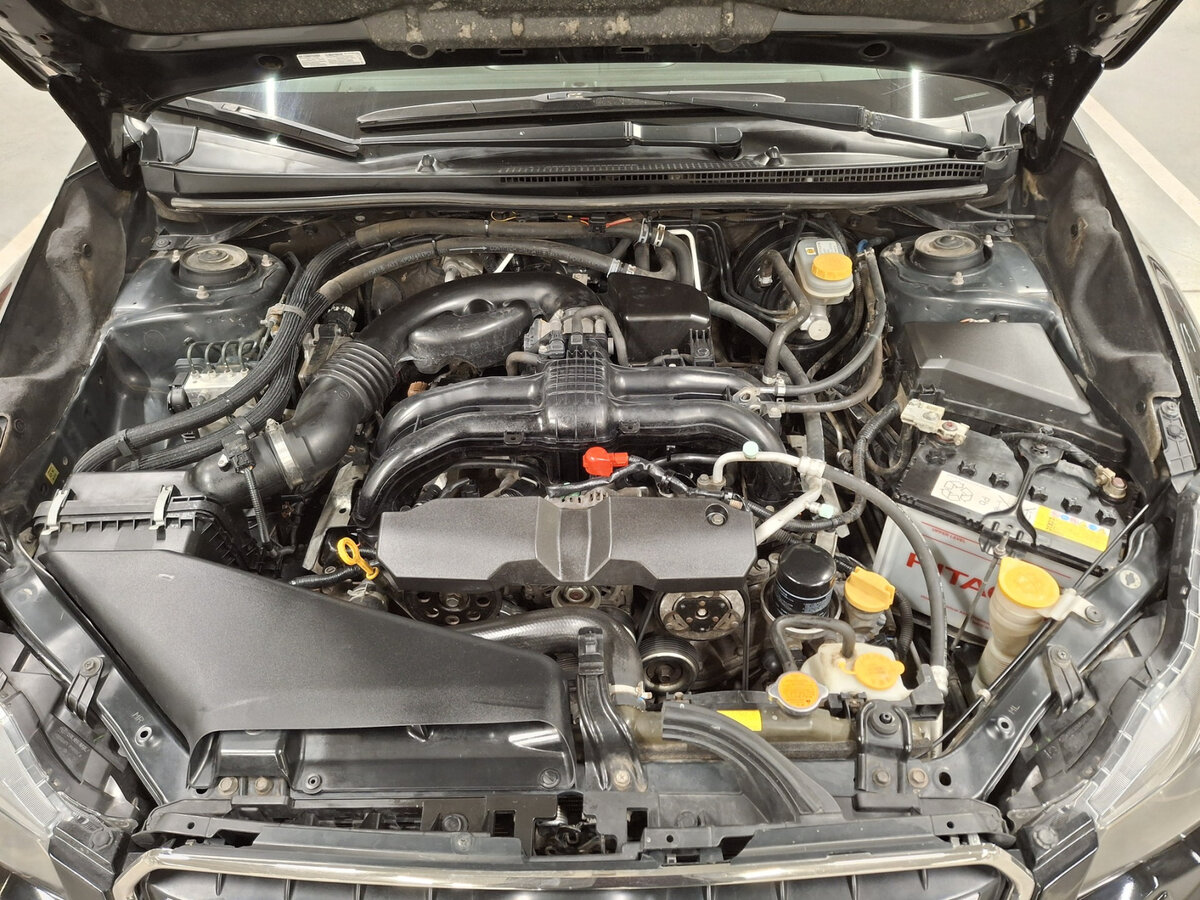 Subaru XV с пробегом — 2012 год. Фото: #8