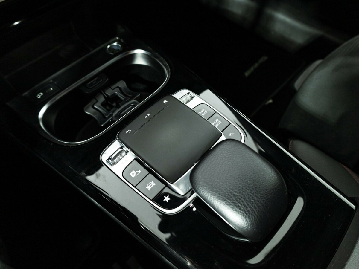 Mercedes-Benz A-Класс с пробегом — 2019 год. Фото: #15