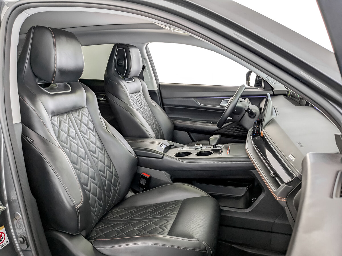 Changan UNI-K с пробегом — 2023 год. Фото: #24