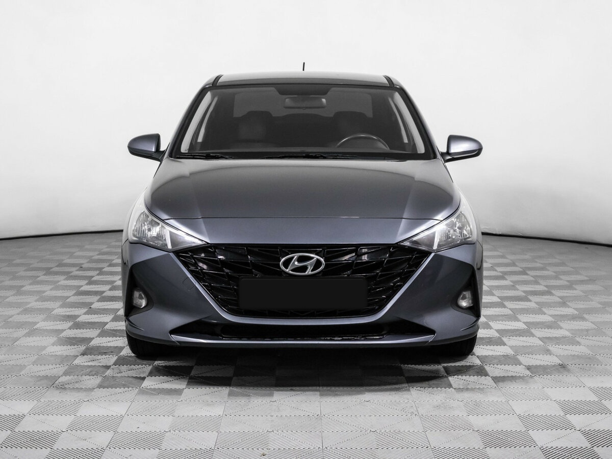 Hyundai Solaris с пробегом — 2021 год. Фото: #1