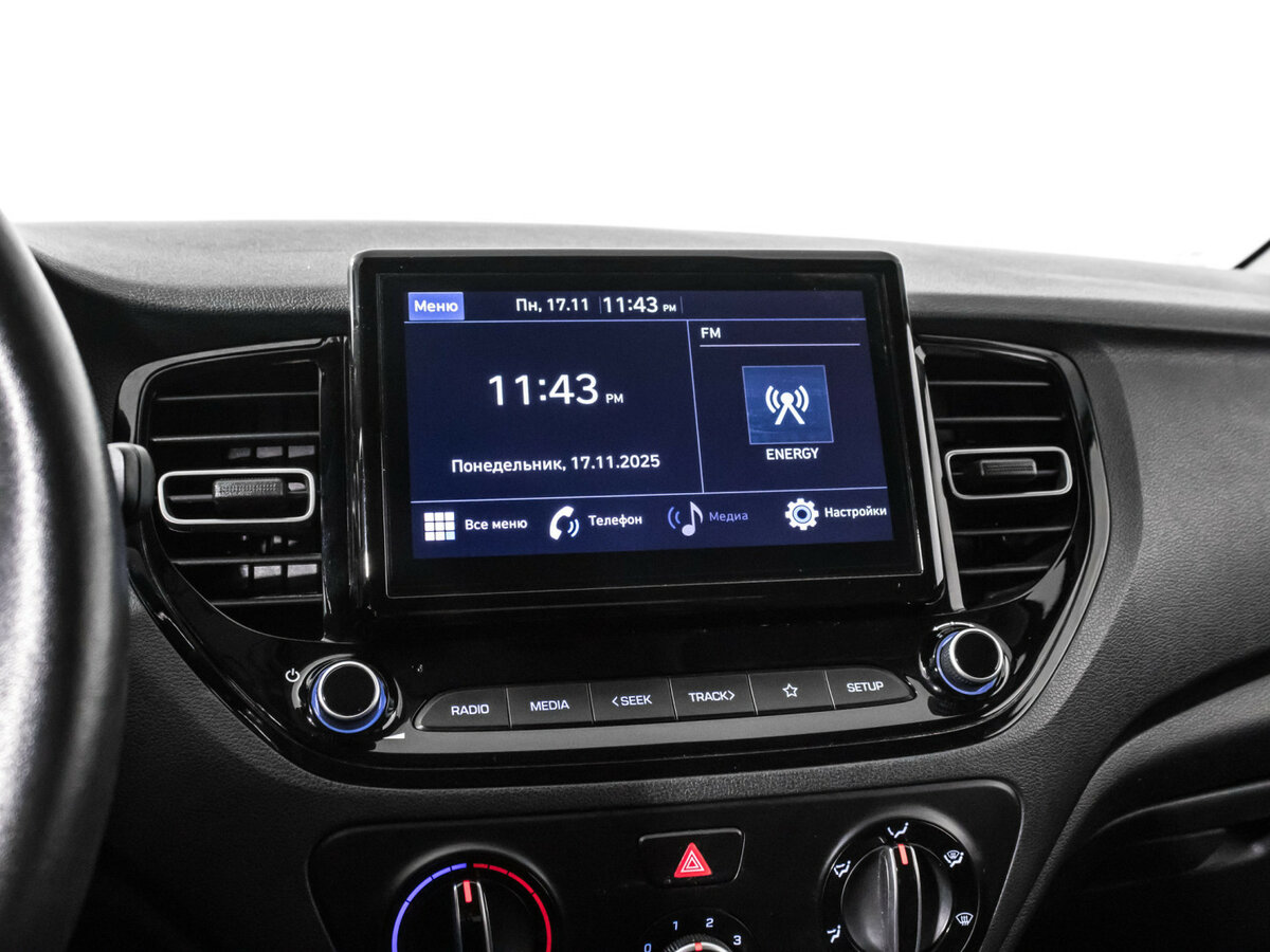 Hyundai Solaris с пробегом — 2021 год. Фото: #17