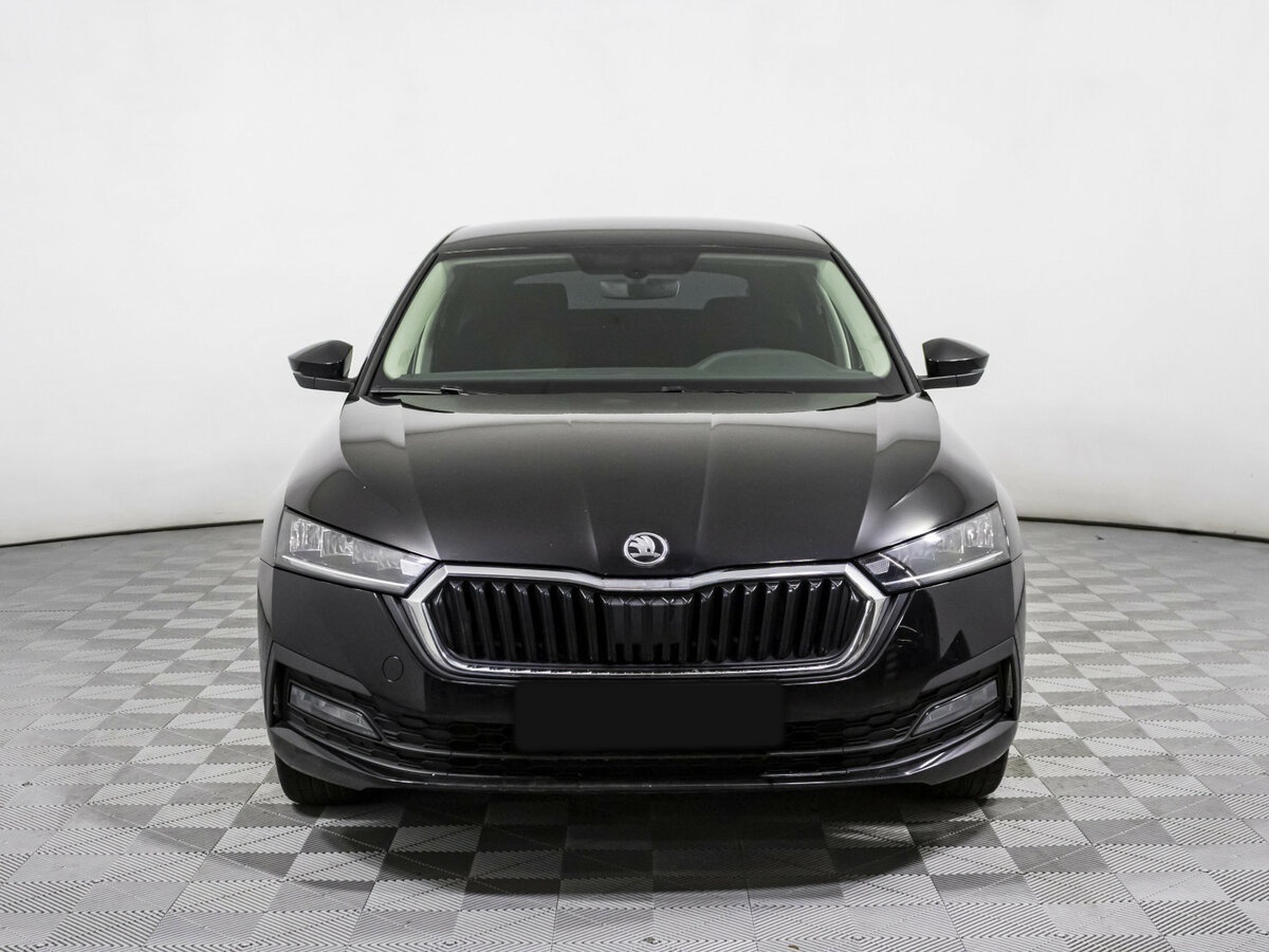 Skoda Octavia с пробегом — 2020 год. Фото: #1