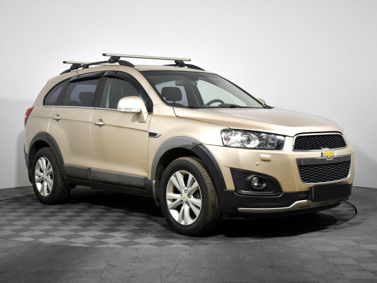 Chevrolet Captiva с пробегом — 2013 год. Фото: #2