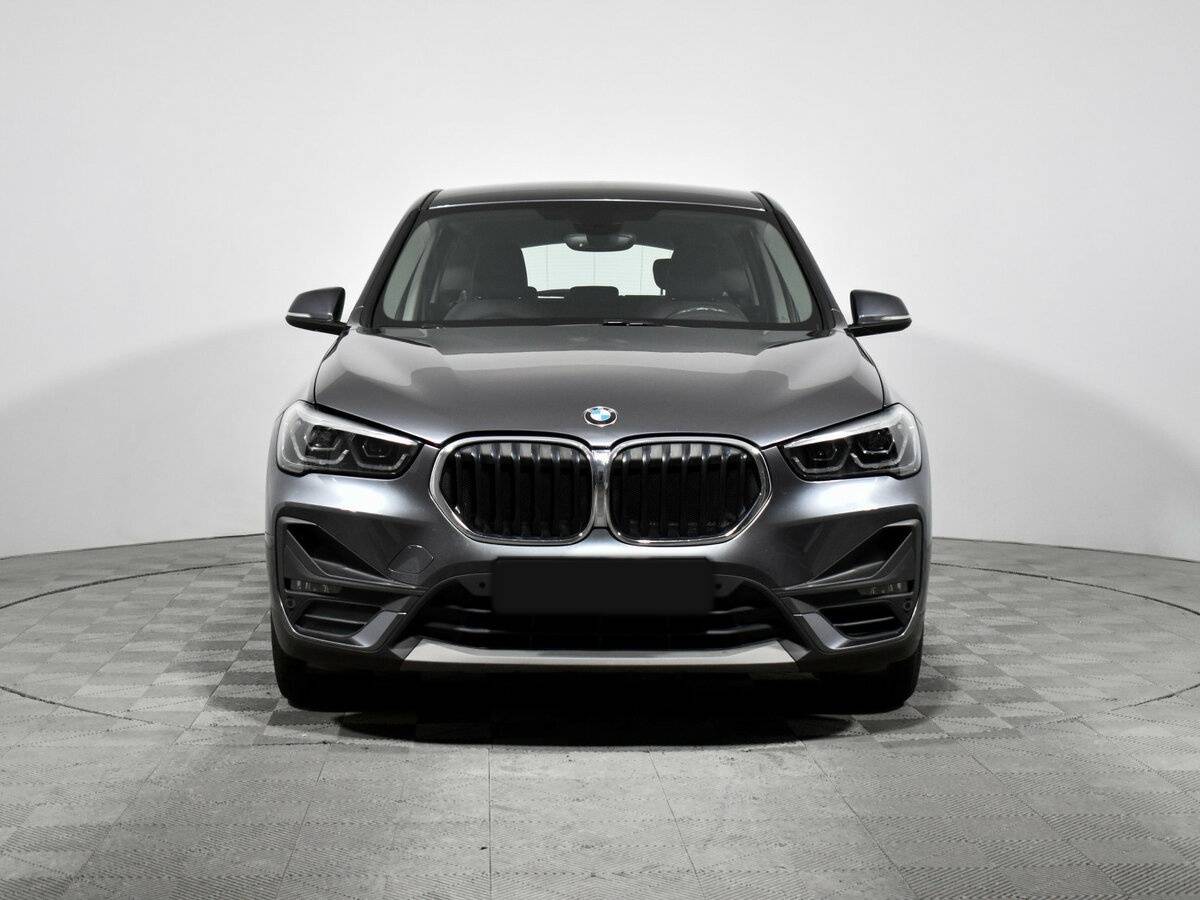 BMW X1 с пробегом — 2019 год. Фото: #1