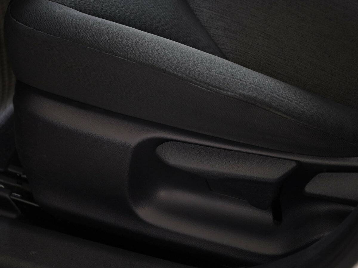 Toyota Camry с пробегом — 2021 год. Фото: #5