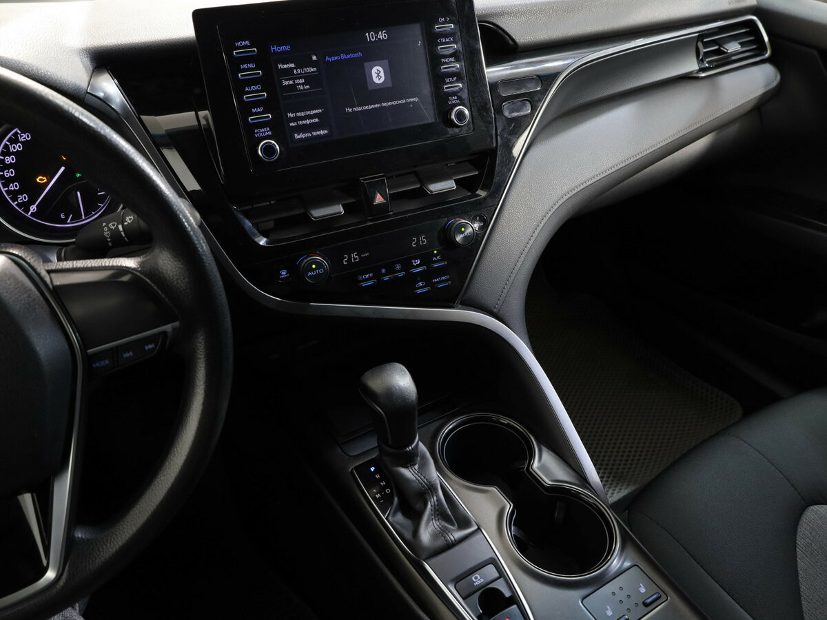 Toyota Camry с пробегом — 2021 год. Фото: #13