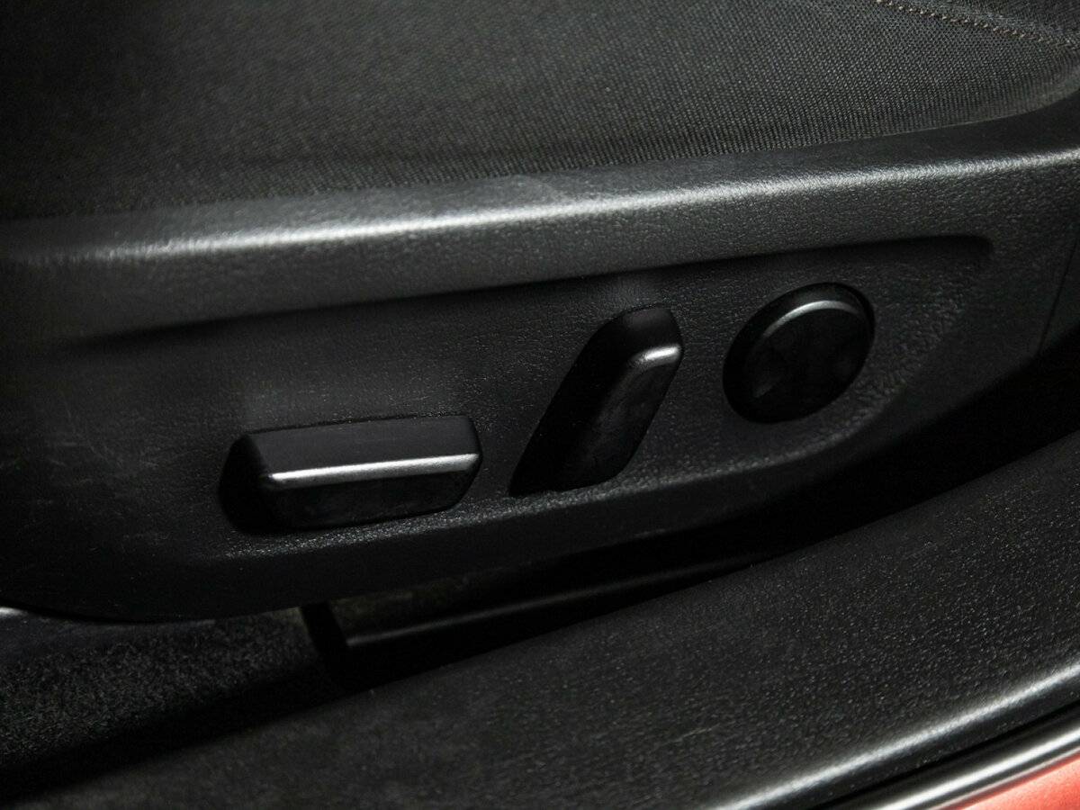 Mazda 3 с пробегом — 2019 год. Фото: #13