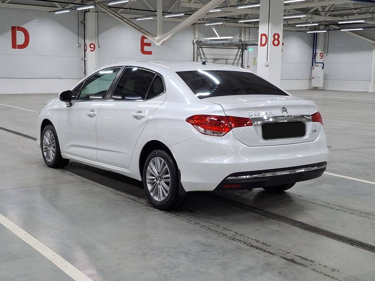 Citroen C4 с пробегом — 2013 год. Фото: #6