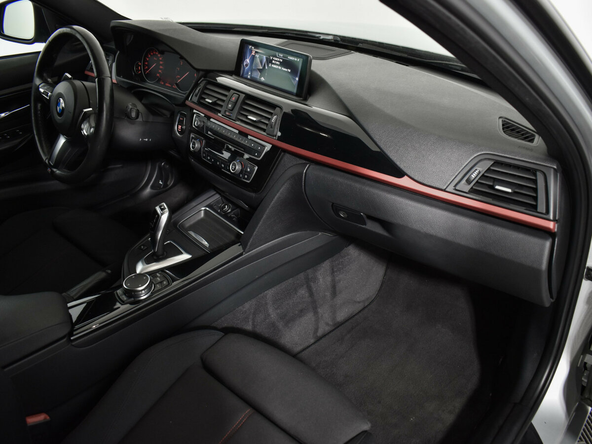 BMW 3 серии с пробегом — 2012 год. Фото: #12