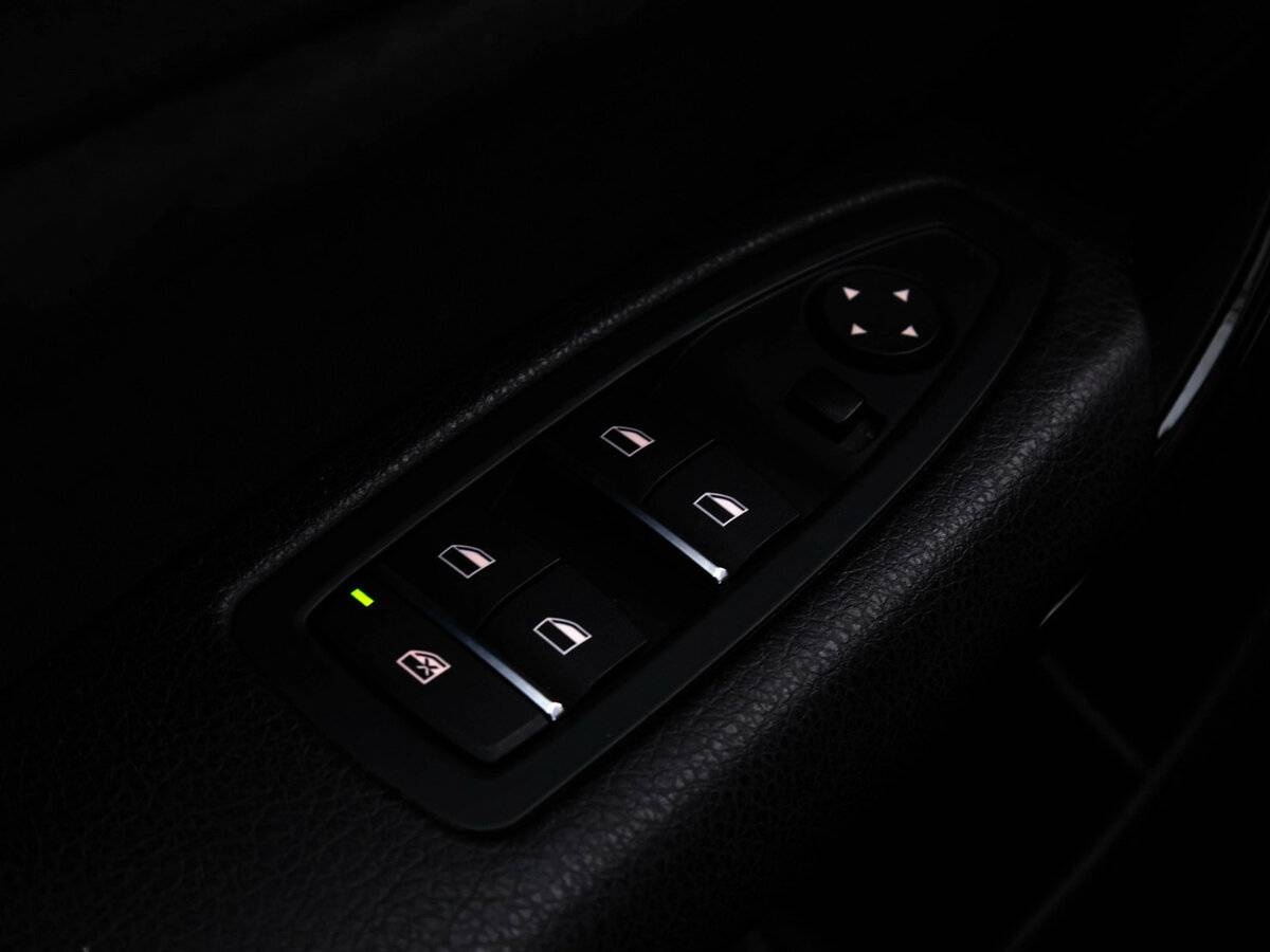 BMW 1 серии с пробегом — 2017 год. Фото: #16