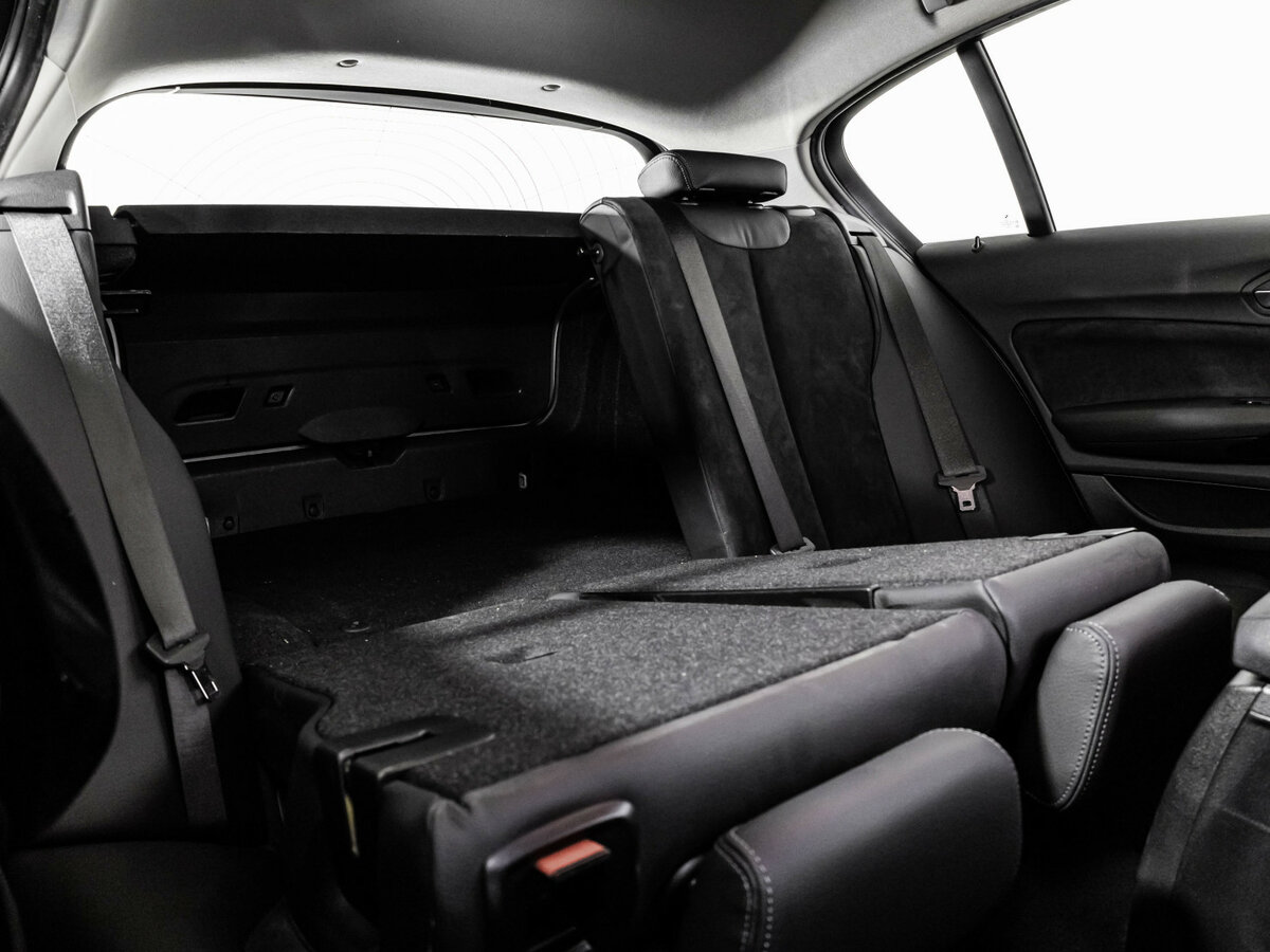 BMW 1 серии с пробегом — 2017 год. Фото: #21