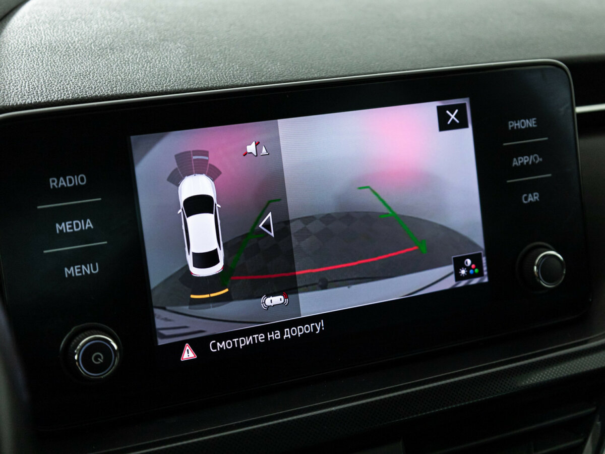 Skoda Rapid с пробегом — 2021 год. Фото: #17