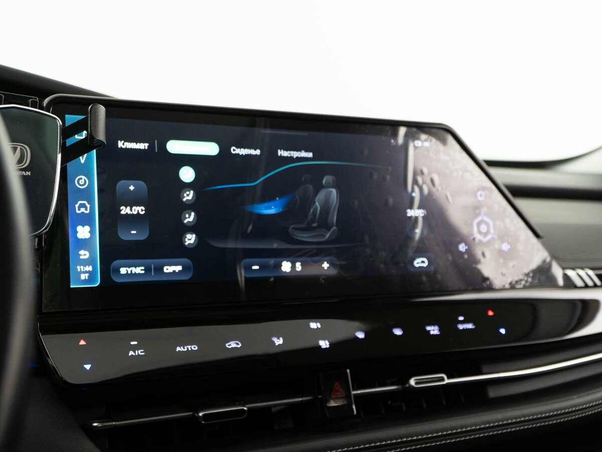 Changan UNI-K с пробегом — 2023 год. Фото: #15