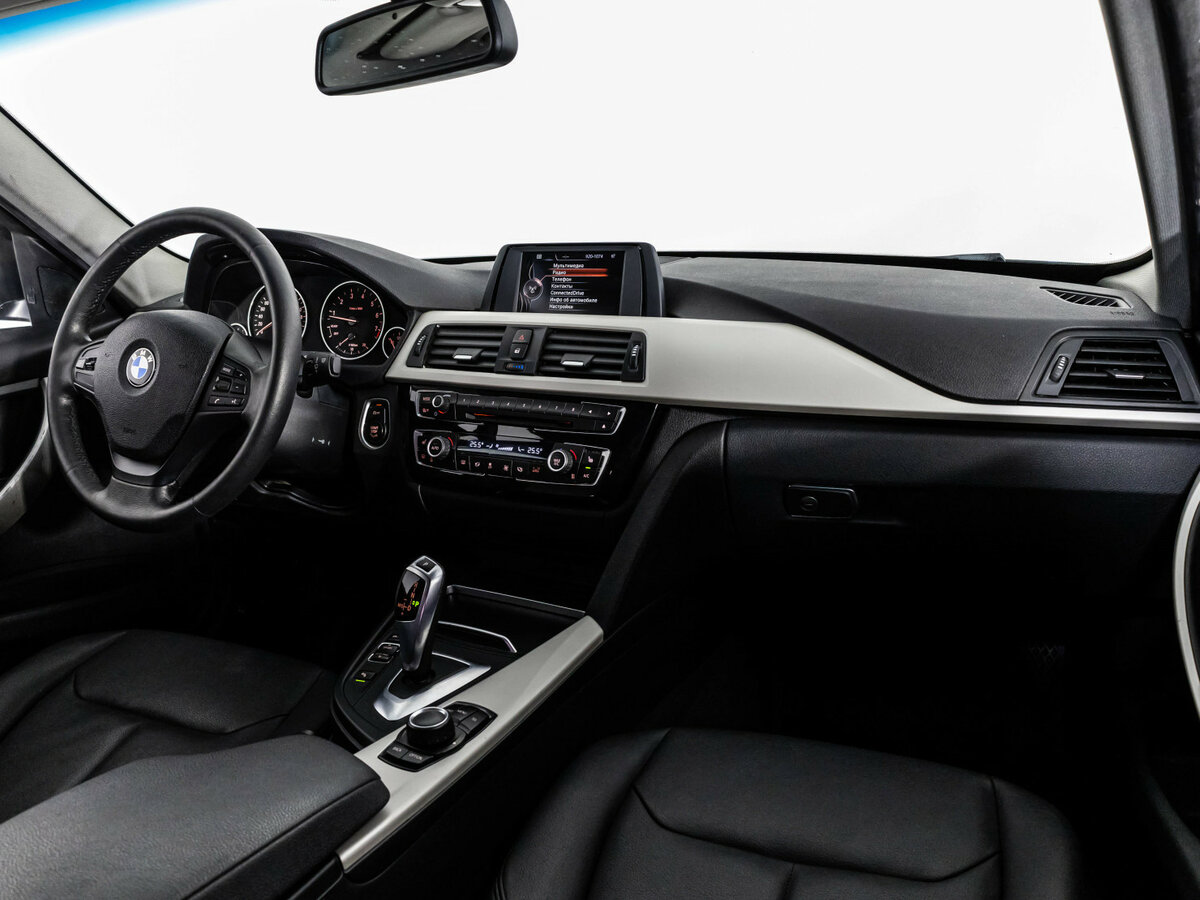 BMW 3 серии с пробегом — 2016 год. Фото: #7