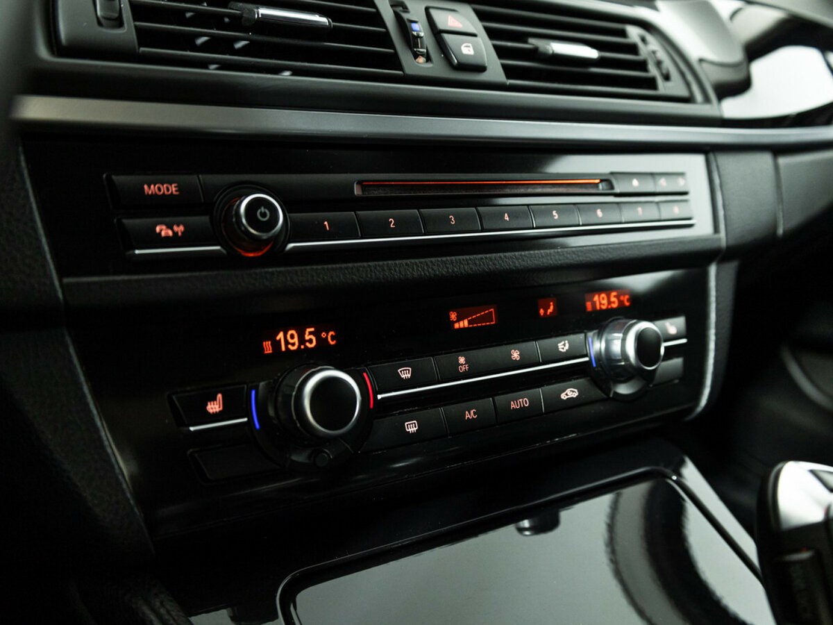 BMW 5 серии с пробегом — 2016 год. Фото: #15