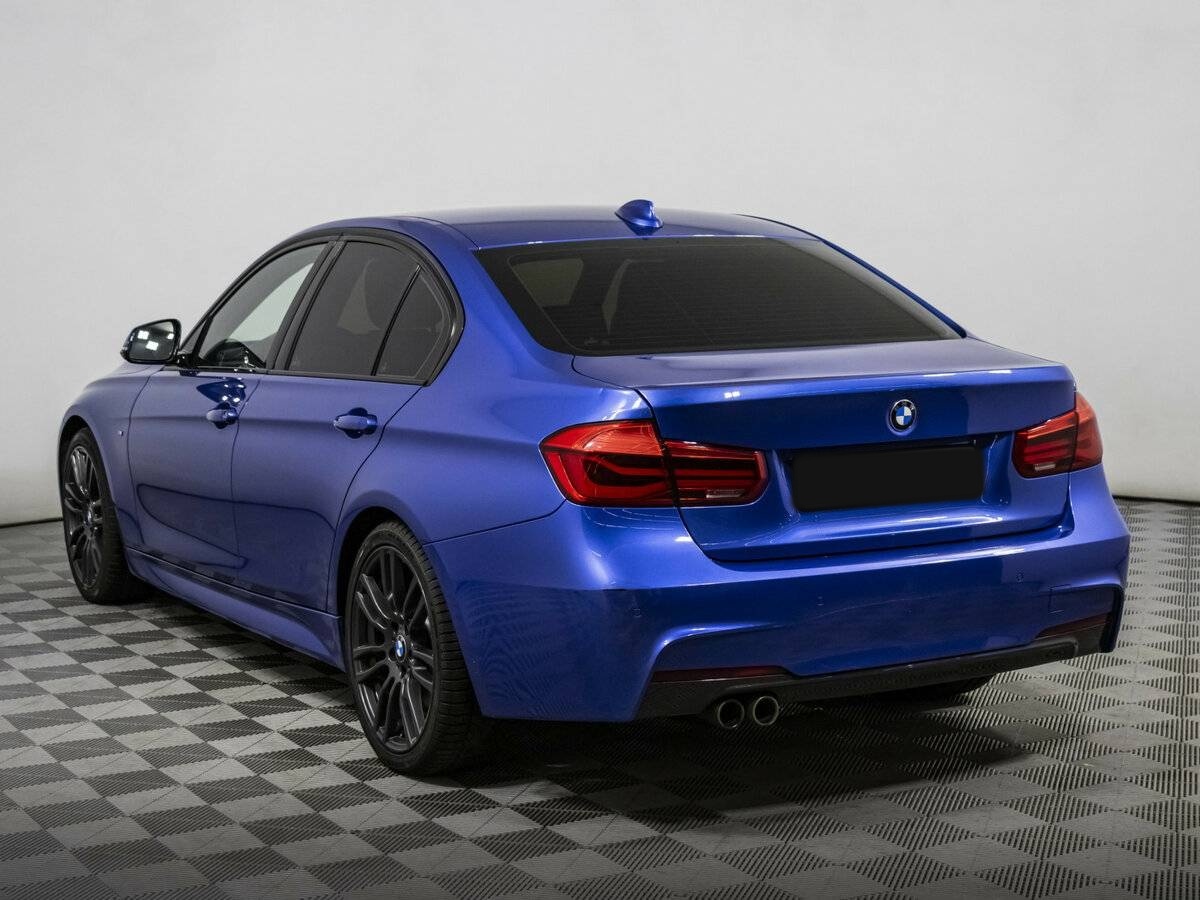 BMW 3 серии с пробегом — 2018 год. Фото: #6
