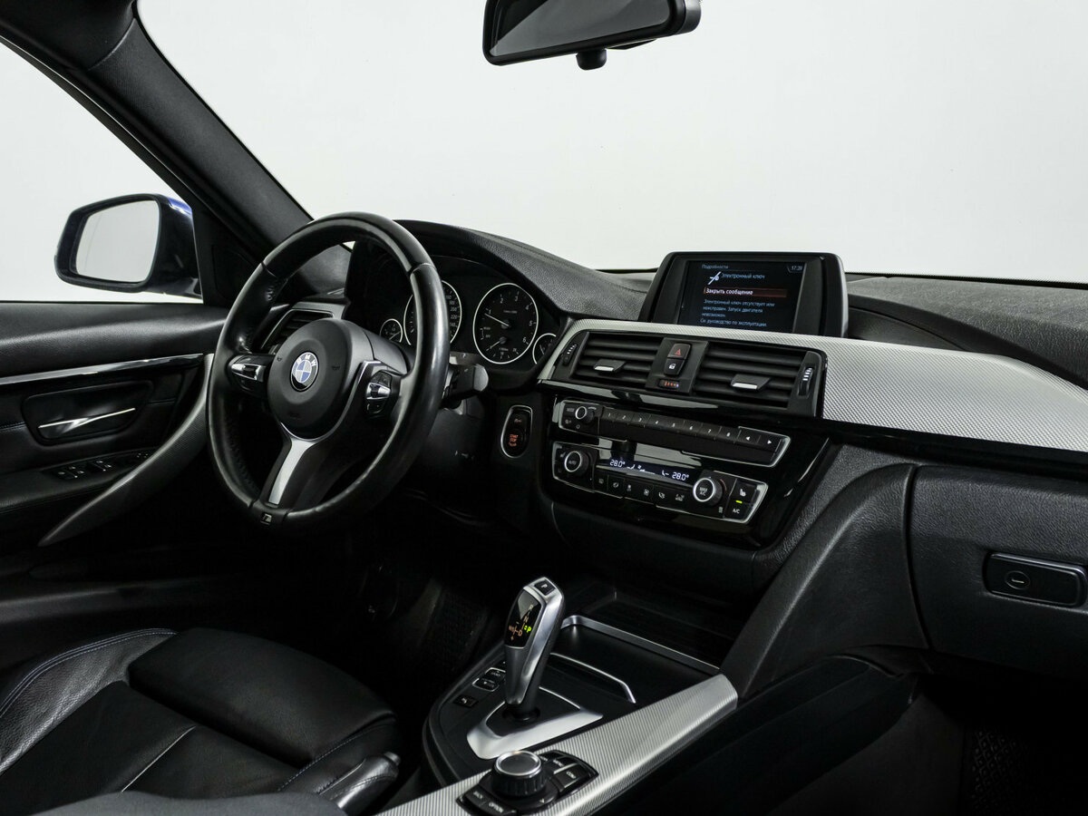 BMW 3 серии с пробегом — 2018 год. Фото: #7