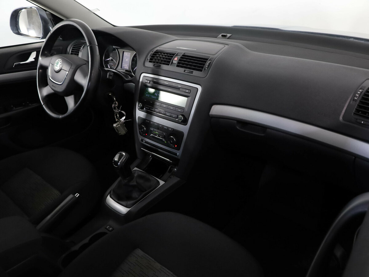 Skoda Octavia с пробегом — 2012 год. Фото: #13