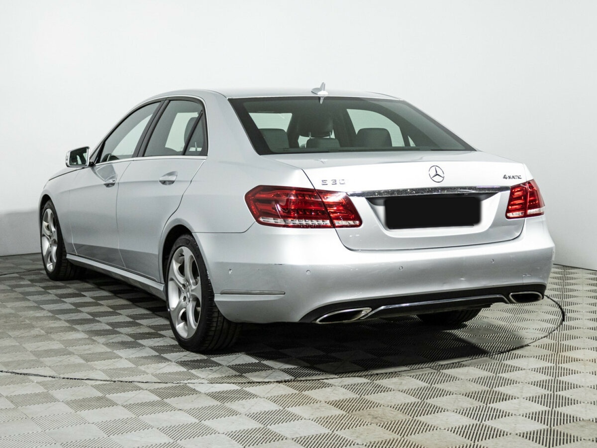 Mercedes-Benz E-Класс с пробегом — 2013 год. Фото: #6