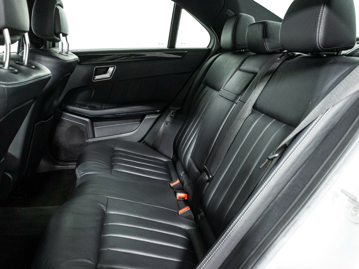 Mercedes-Benz E-Класс с пробегом — 2013 год. Фото: #9