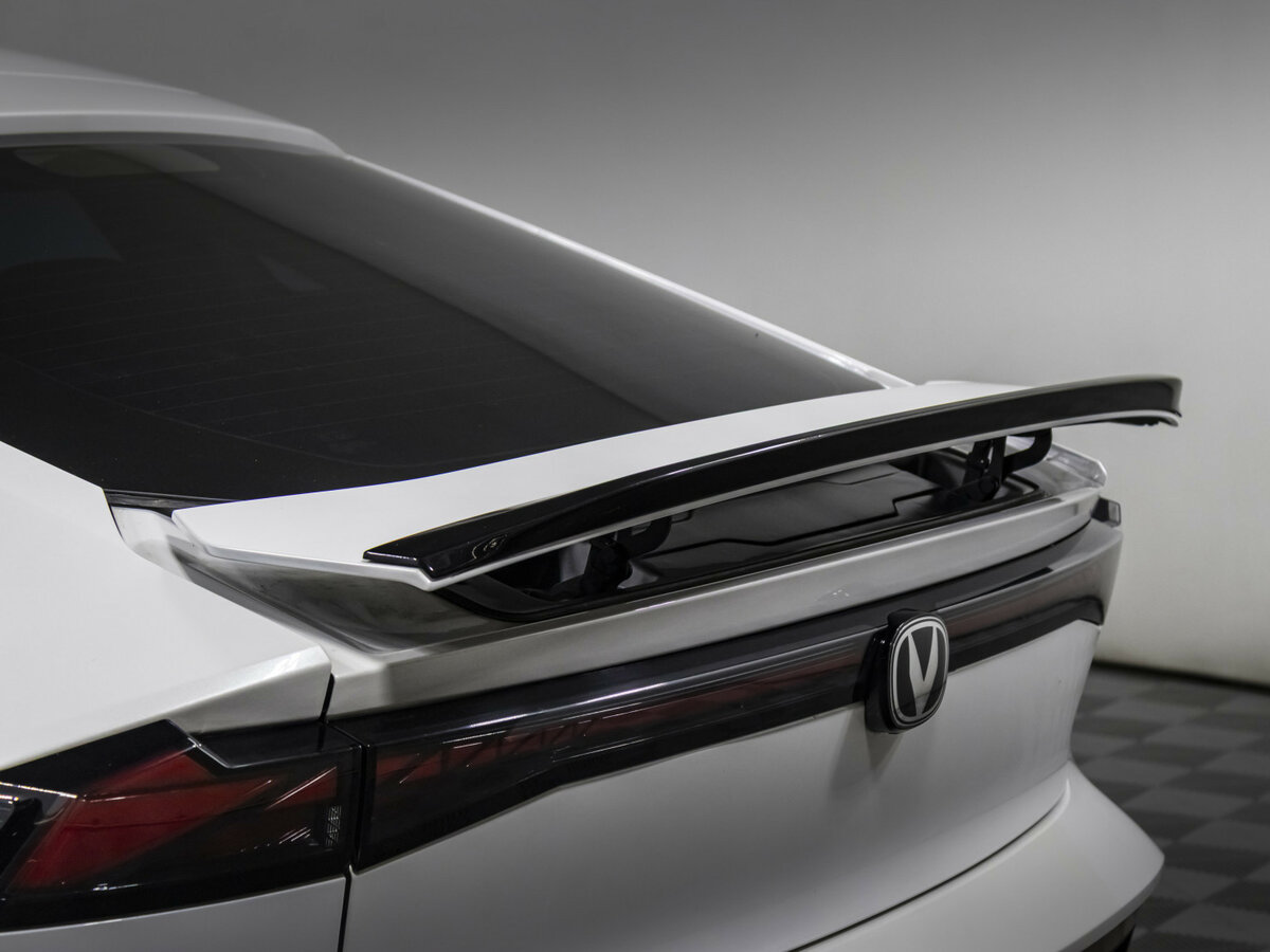 Changan UNI-V с пробегом — 2023 год. Фото: #6