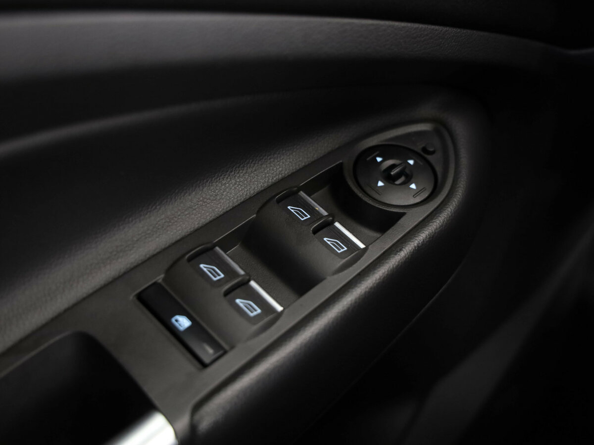 Ford Kuga с пробегом — 2016 год. Фото: #14
