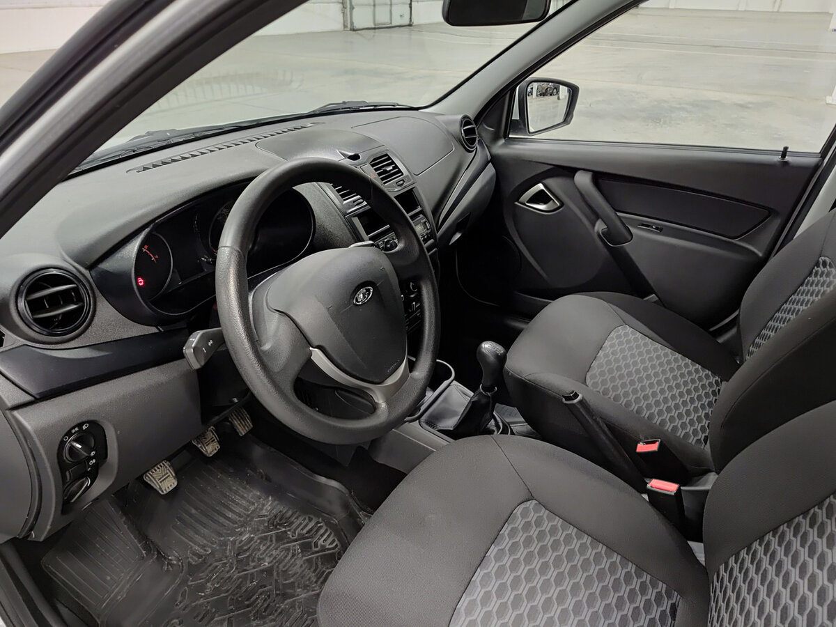 Lada (ВАЗ) Granta с пробегом — 2023 год. Фото: #15