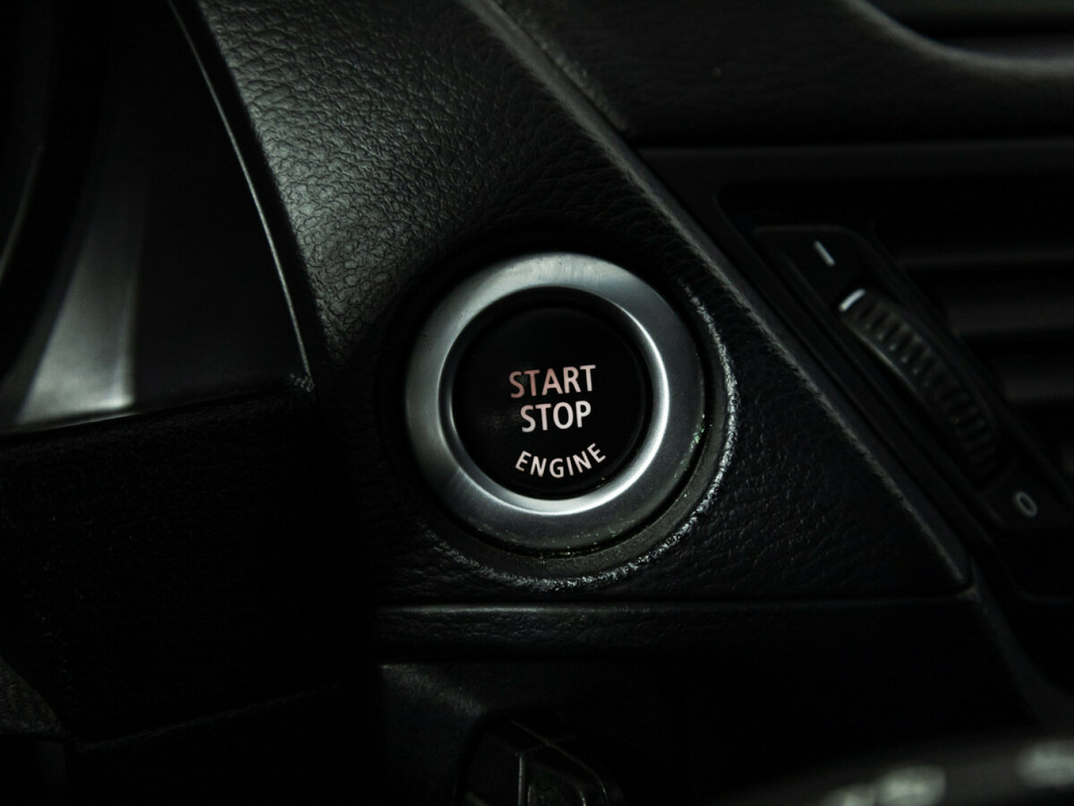 BMW X1 с пробегом — 2013 год. Фото: #15