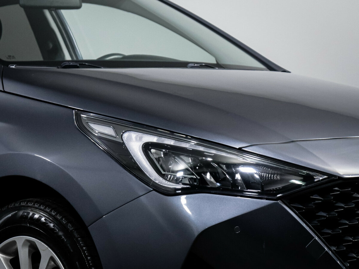 Hyundai Solaris с пробегом — 2021 год. Фото: #13