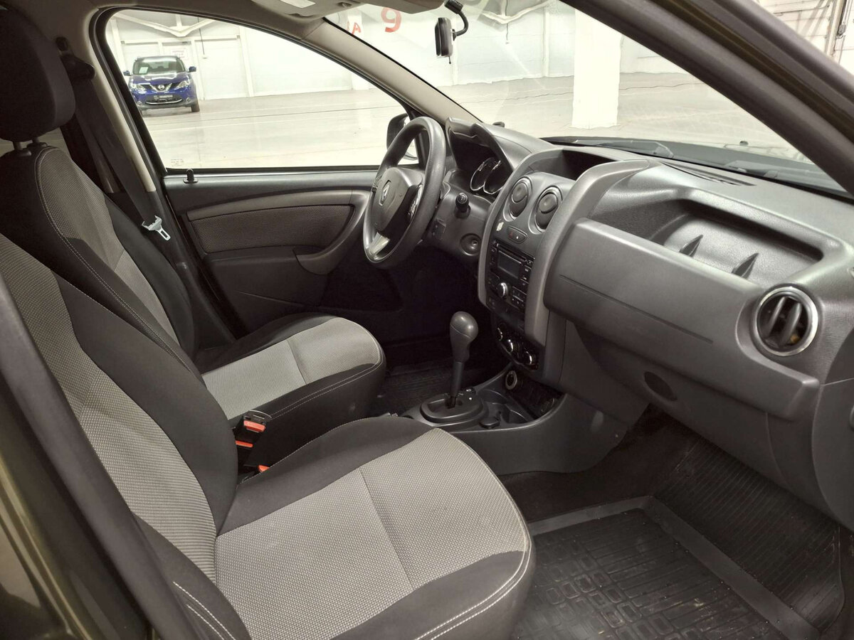 Renault Duster с пробегом — 2015 год. Фото: #9