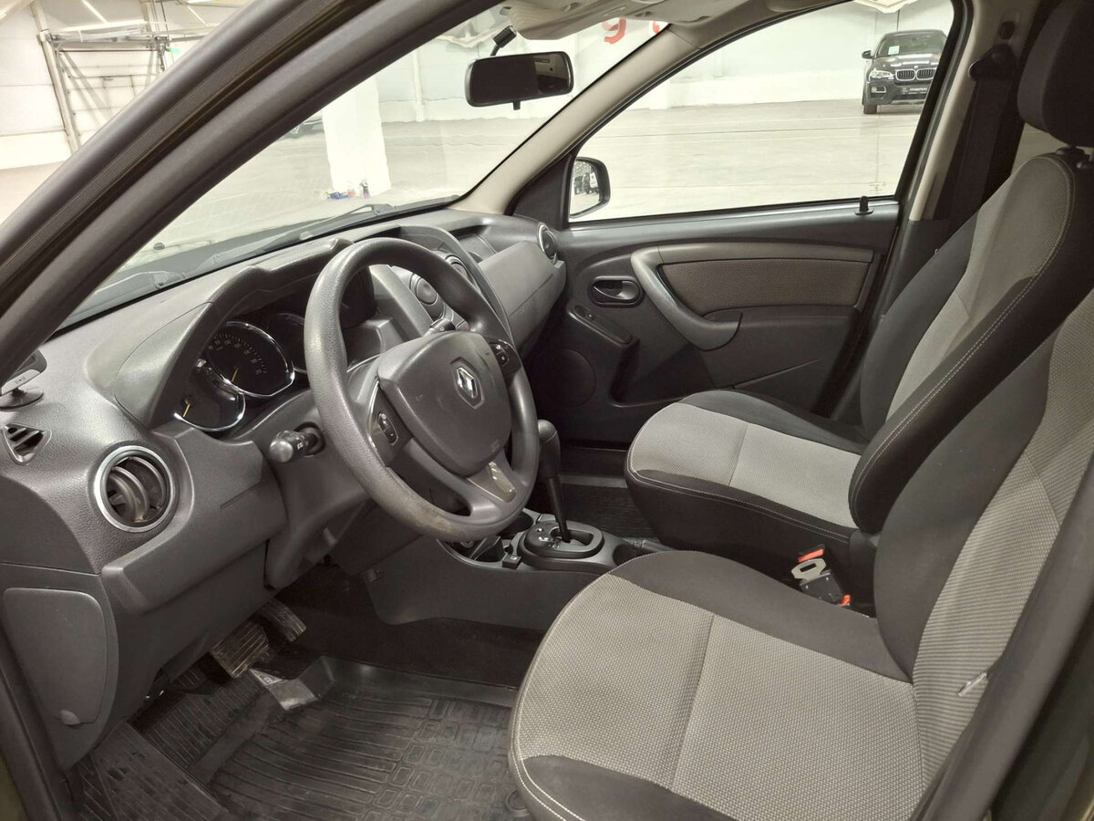 Renault Duster с пробегом — 2015 год. Фото: #14