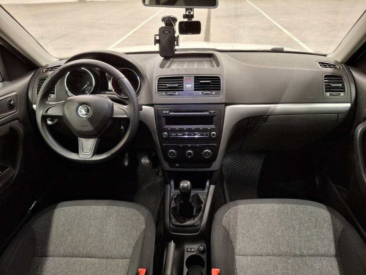 Skoda Yeti с пробегом — 2014 год. Фото: #12