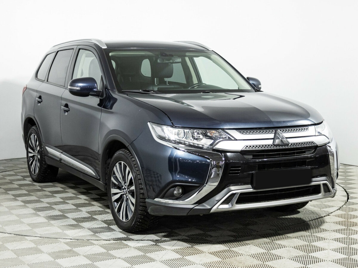 Mitsubishi Outlander с пробегом — 2019 год. Фото: #2