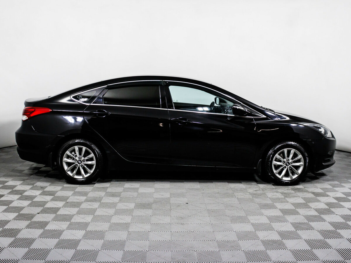 Hyundai i40 с пробегом — 2015 год. Фото: #3